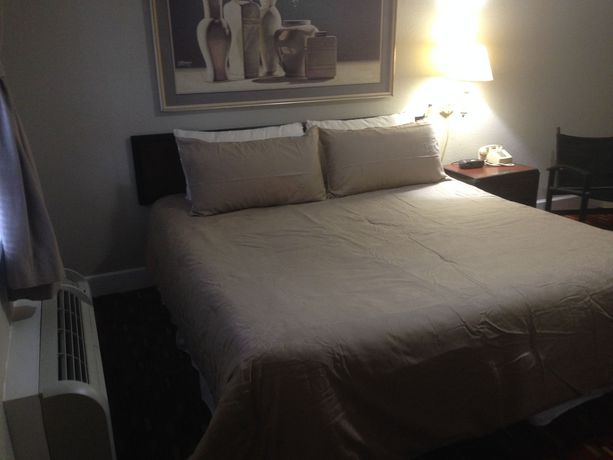 Imagen de la habitación del Hotel Hearth and Home Inn. Foto 4