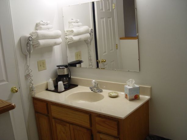 Imagen de la habitación del Hotel Hearth and Home Inn. Foto 13