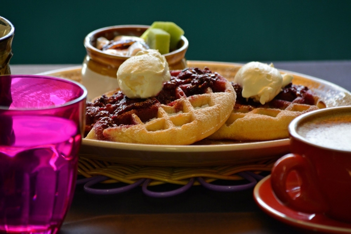 Imagen del bar/restaurante del Hotel Heartland Ambassador Hamilton. Foto 2