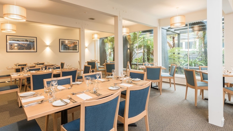 Imagen del bar/restaurante del Hotel Heartland Glacier Country. Foto 2