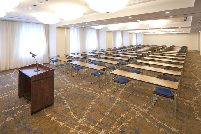 Imagen de los interiores del Hotel Hearton Kitaumeda. Foto 12