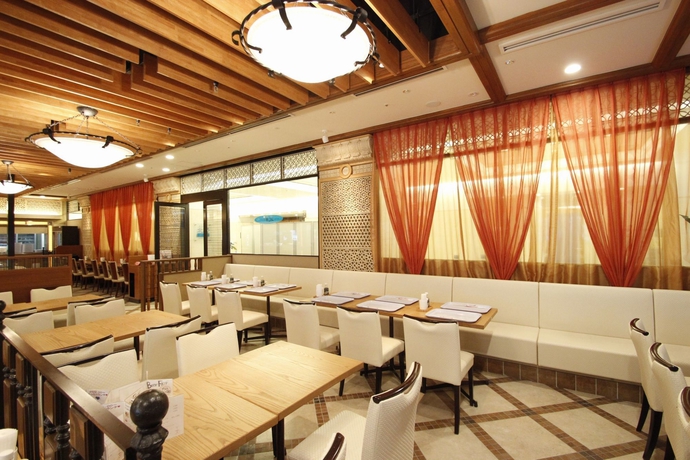 Imagen del bar/restaurante del Hotel Hearton Kitaumeda. Foto 4