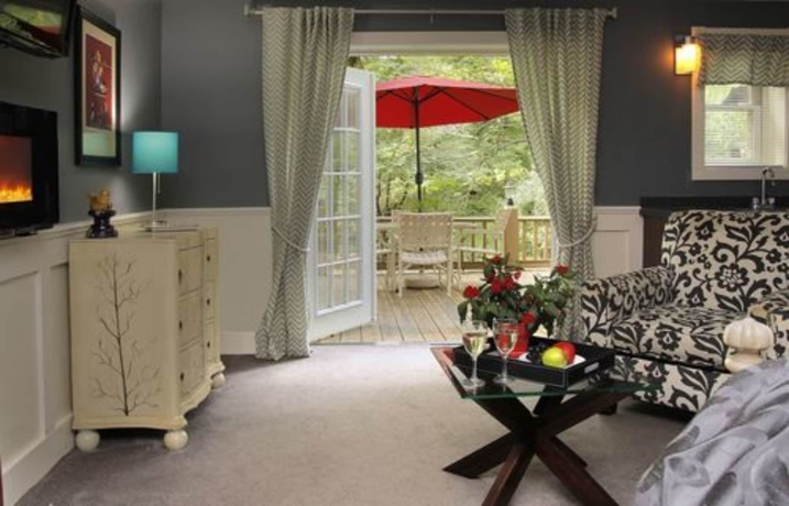 Imagen de la habitación del Hotel Heartstone Inn B&B and Cottages. Foto 12