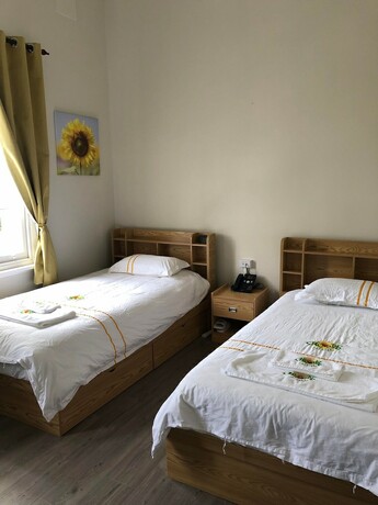 Imagen de la habitación del Hotel Hearty Center. Foto 20