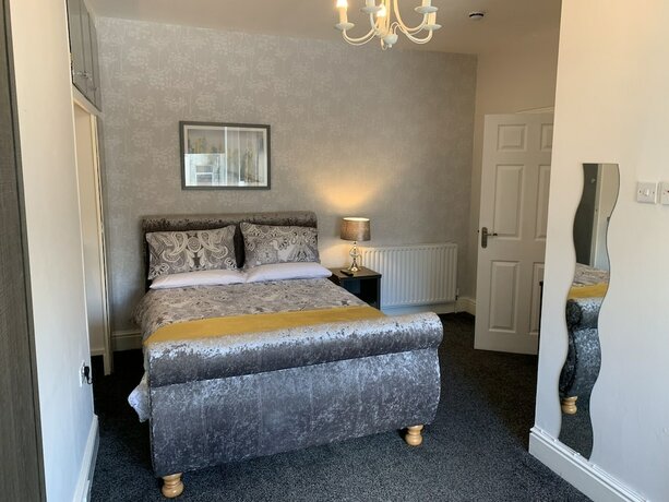 Imagen general del Hotel Heather Glen 6 Bedroom 6 Bathroom Home by the sea. Foto 4
