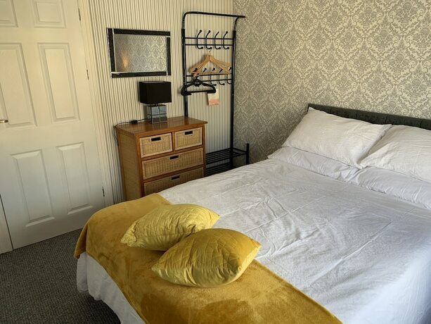 Imagen general del Hotel Heather Glen 6 Bedroom 6 Bathroom Home by the sea. Foto 7