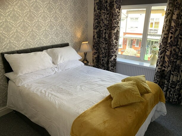 Imagen de la habitación del Hotel Heather Glen 6 Bedroom 6 Bathroom Home by the sea. Foto 20