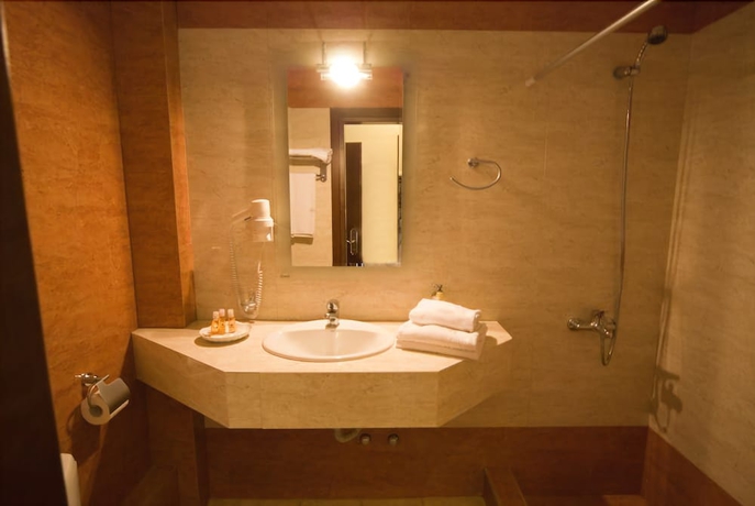 Imagen de la habitación del Hotel Heaven. Foto 7