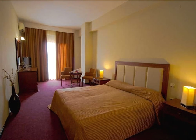 Imagen de la habitación del Hotel Heaven. Foto 13