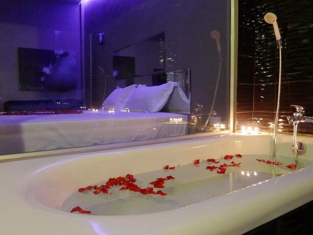 Imagen general del Hotel Heaven Inn, Laem Chabang. Foto 12