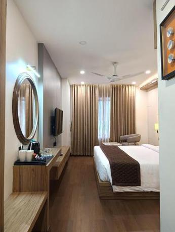Imagen de la habitación del Hotel Heavens Garden Empire. Foto 8
