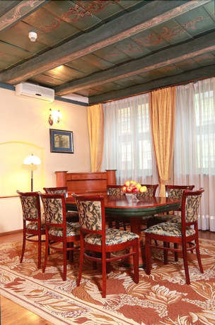 Imagen de la habitación del Hotel Heban. Foto 9