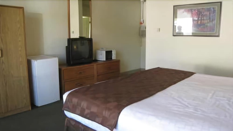 Imagen de la habitación del Hotel Heber Inn. Foto 12