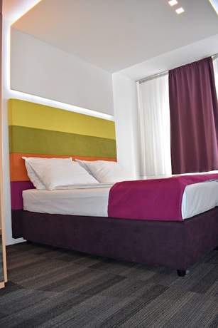 Imagen de la habitación del Hotel Hecco. Foto 8