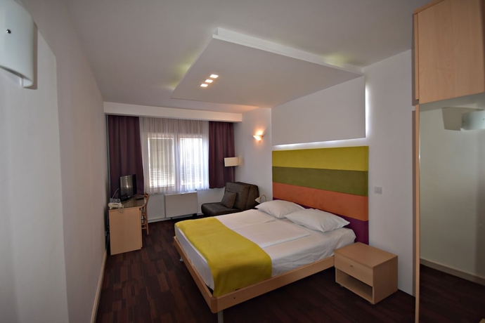 Imagen de la habitación del Hotel Hecco. Foto 11