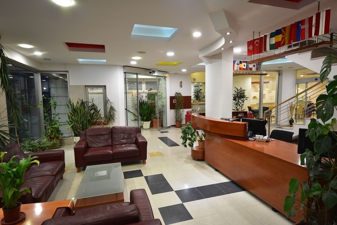 Imagen de los interiores del Hotel Hecco. Foto 19