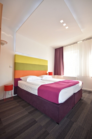 Imagen de la habitación del Hotel Hecco. Foto 14