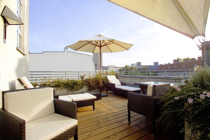 Imagen de los exteriores del Hotel Hecker's Hotel Kurf&uuml;rstendamm. Foto 9