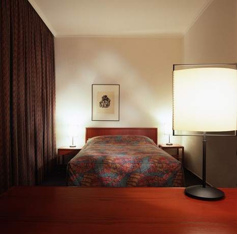 Imagen de la habitación del Hotel Hecker's Hotel Kurf&uuml;rstendamm. Foto 8