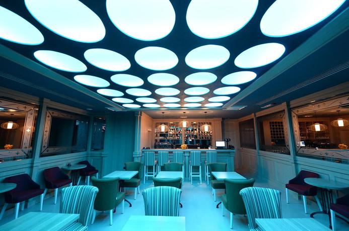 Imagen del bar/restaurante del Hotel Hedonic. Foto 2