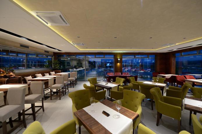 Imagen del bar/restaurante del Hotel Hedonic. Foto 3