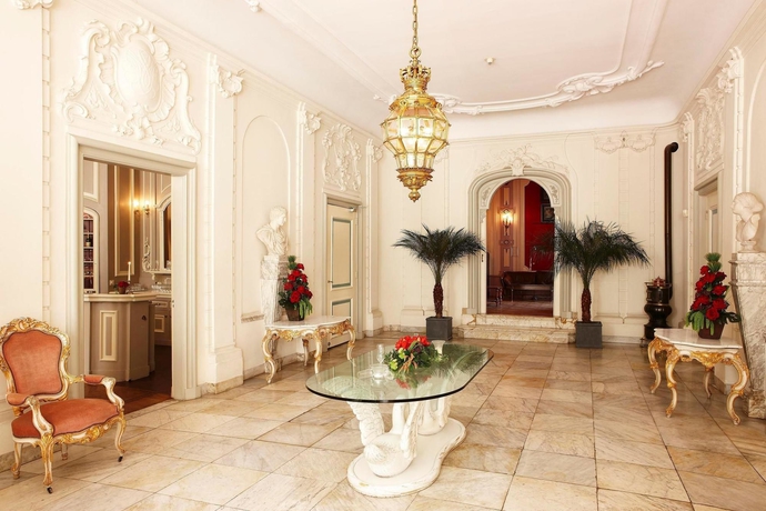 Imagen de los interiores del Hotel Heemskerk. Foto 15