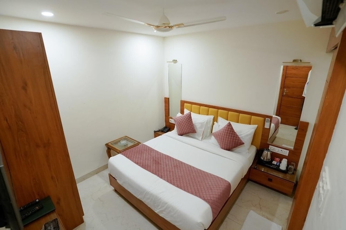 Imagen de la habitación del Hotel Heera Residency - Bhopal. Foto 7