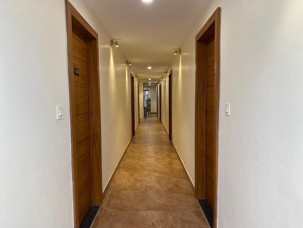 Imagen de los interiores del Hotel Heera Residency - Bhopal. Foto 9