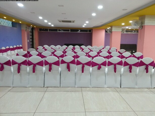Imagen de los interiores del Hotel Heeralal. Foto 28
