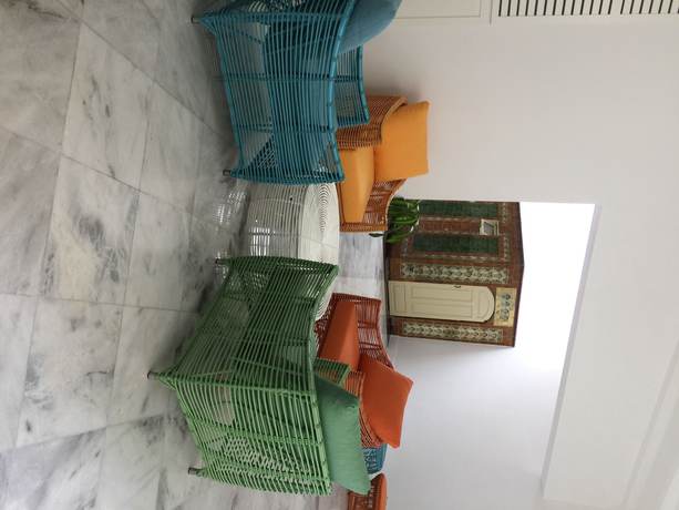 Imagen de los interiores del Hotel Heeren Palm Suites. Foto 17