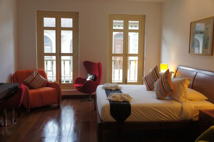 Imagen de los interiores del Hotel Heeren Palm Suites. Foto 19