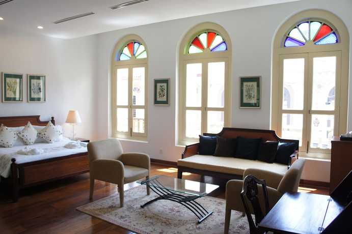 Imagen de los interiores del Hotel Heeren Palm Suites. Foto 20