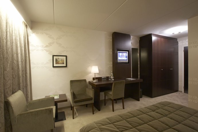 Imagen de la habitación del Hotel Heerhugo. Foto 17