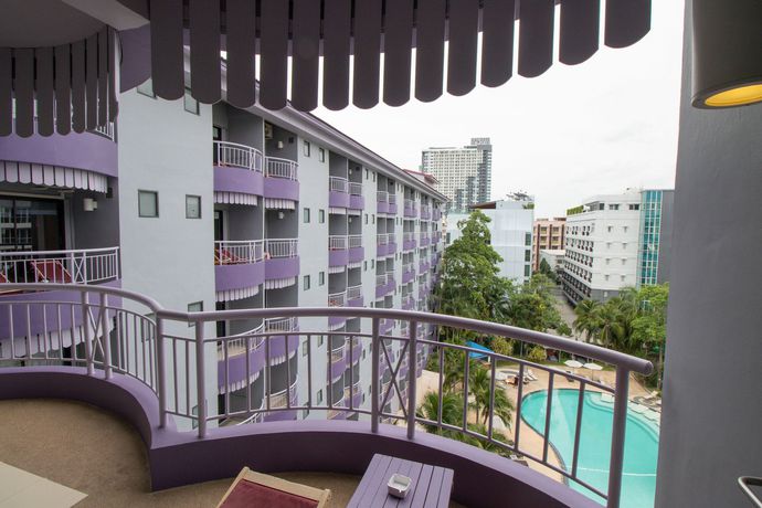 Imagen de los exteriores del Hotel Heeton Concept Hotel Pattaya by Compass Hospitality. Foto 8