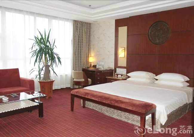 Imagen de los interiores del Hotel Hefei Yinruilin International Hotel. Foto 19