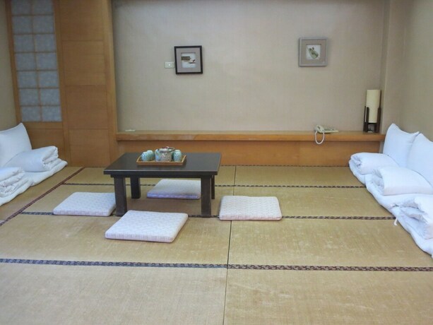 Imagen de la habitación del Hotel Hefong Jaee. Foto 10