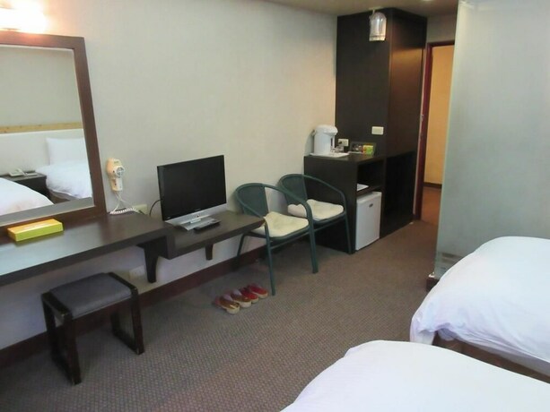 Imagen de la habitación del Hotel Hefong Jaee. Foto 15