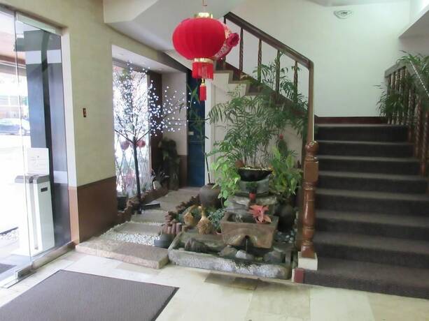 Imagen de los interiores del Hotel Hefong Jaee. Foto 20