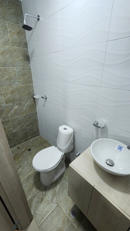 Imagen de la habitación del Hotel Hefziba. Foto 16