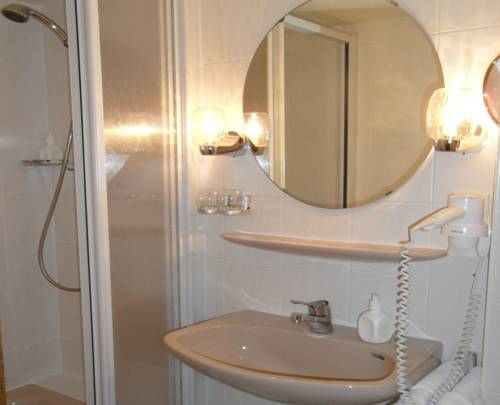 Imagen de la habitación del Hotel Hegenbarth's. Foto 13