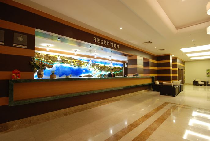 Imagen de los interiores del Hotel Hegsagone Marine Asia. Foto 14