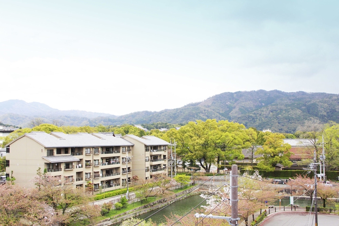 Imagen de la habitación del Hotel Heian Residence Gozan. Foto 1
