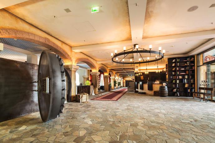 Imagen de los interiores del Hotel Heide Park Abenteuerhotel. Foto 7