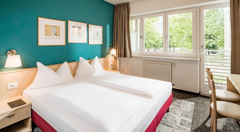 Imagen de la habitación del Hotel Heide Park. Foto 13