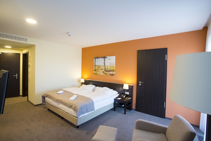 Imagen de la habitación del Hotel Heide Spa and Resort. Foto 9