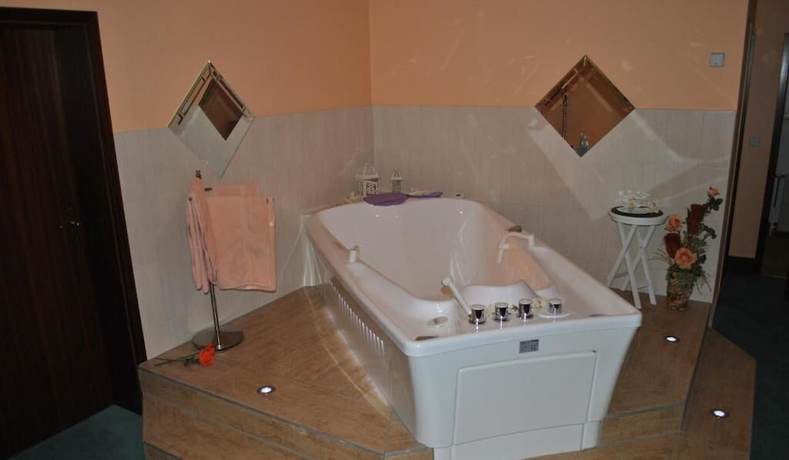 Imagen de la habitación del Hotel Heidehotel Lubast. Foto 7