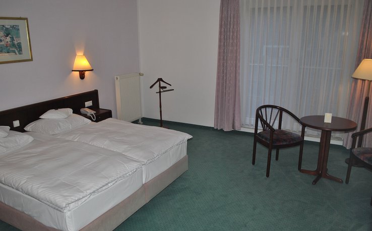 Imagen de la habitación del Hotel Heidehotel Lubast. Foto 9