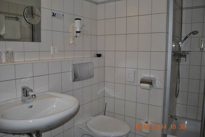 Imagen de la habitación del Hotel Heidehotel Lubast. Foto 12