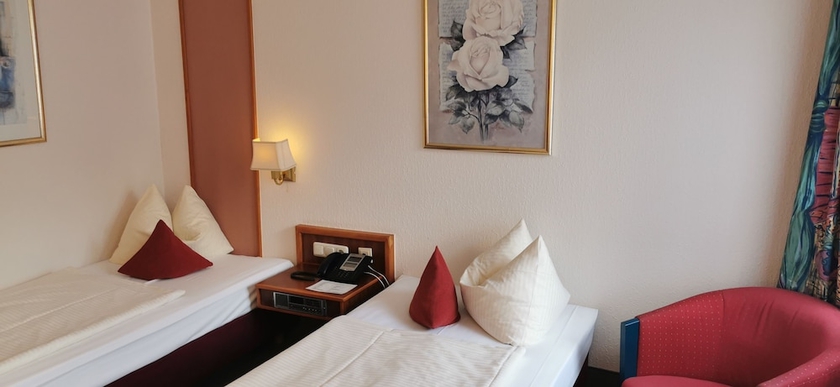 Imagen de la habitación del Hotel Heidehotel Soltauer Hof. Foto 13