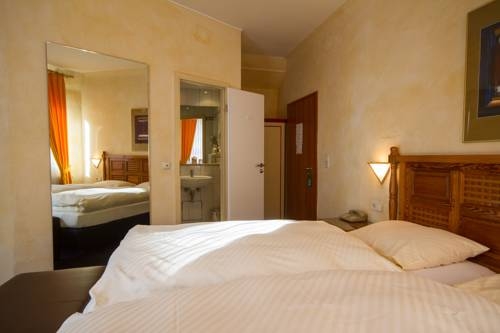 Imagen de la habitación del Hotel Heidelberger Hof. Foto 5